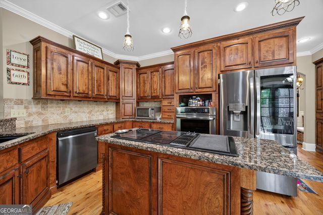 11 Deer Creek Drive, Forsyth, GA 31029