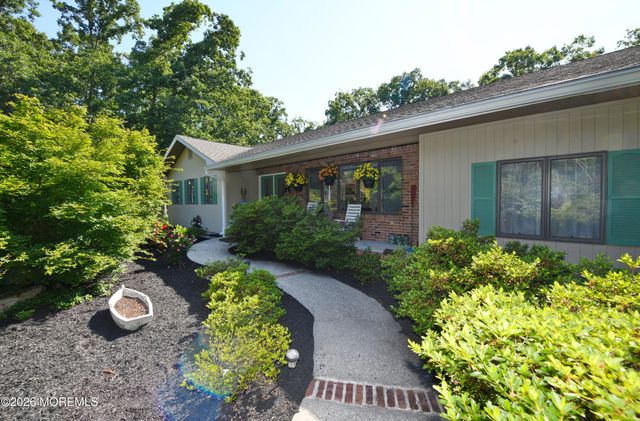 1621 Badger Drive, Toms River, NJ 08755