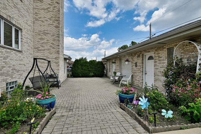 2511 N 74th Avenue 3, Elmwood Park, IL 60707