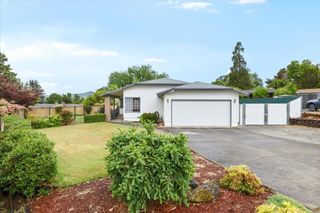 446 NE Sovereign Avenue, Grants Pass, OR 97526