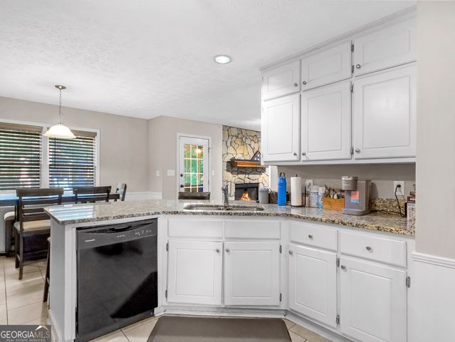 3488 Pebble Brook Lane, Stockbridge, GA 30281