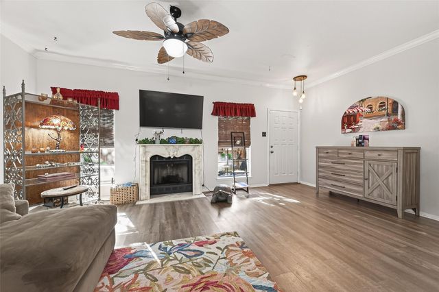 17645 Red Oak Drive 7645, Houston, TX 77090