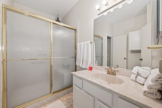 17645 Red Oak Drive 7645, Houston, TX 77090