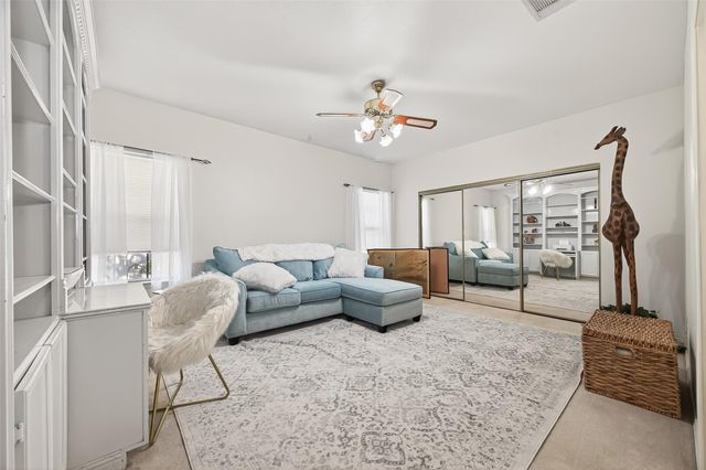 17645 Red Oak Drive 7645, Houston, TX 77090