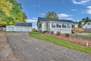 152 Mapleleaf R S Mapleleaf Road, Lapeer, MI 48446