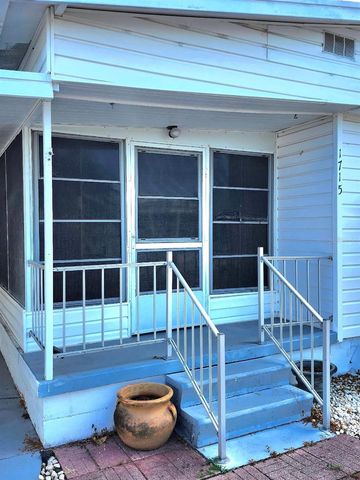 1715 ILLINOIS AVENUE, Bradenton, FL 34207