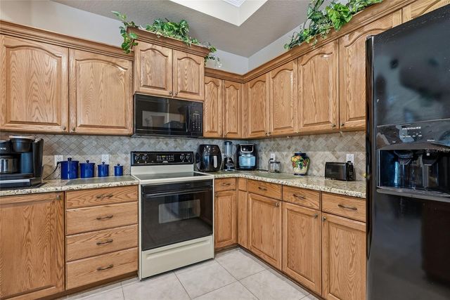 8206 NIGHTINGALE ROAD, Weeki Wachee, FL 34613
