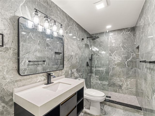 1701 SW 3rd Avenue, Pompano Beach, FL 33060