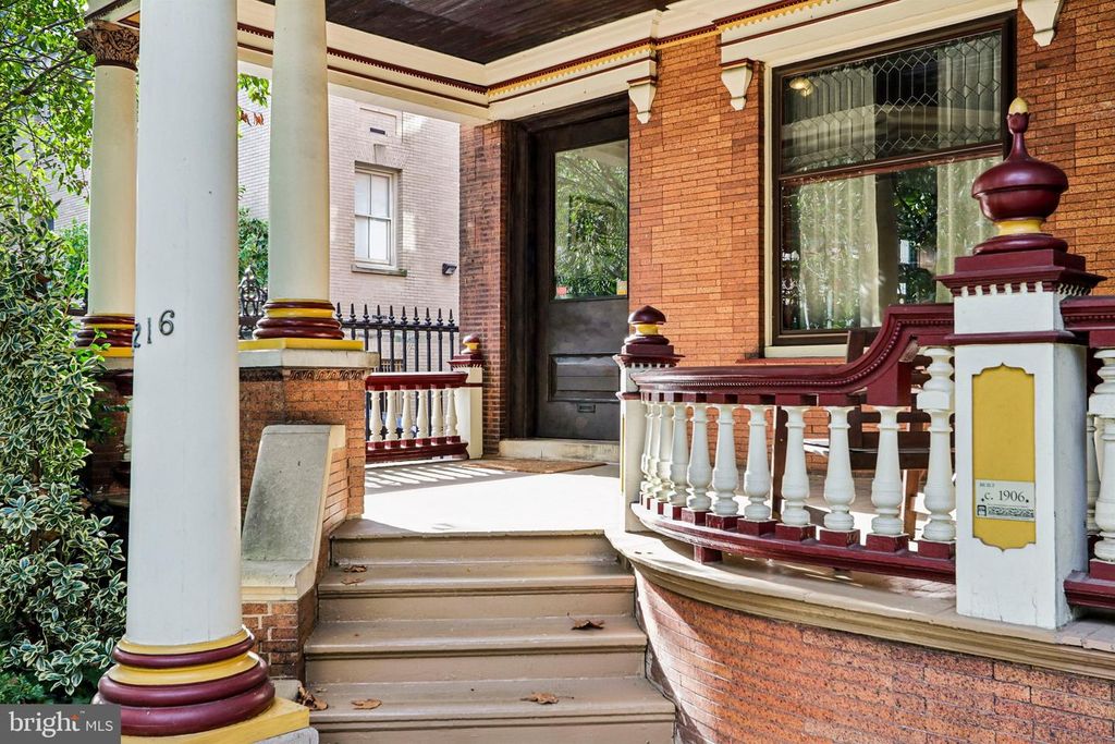 4216 PINE, Philadelphia, PA 19104 — exterior