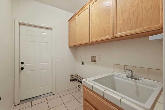2112 N Stockton St, Stockton, CA 95204