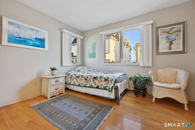 6 Lighthouse Point, Fairfield, CT 06824