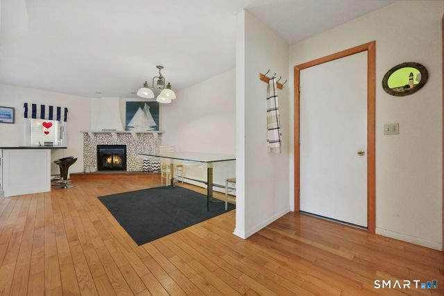 6 Lighthouse Point, Fairfield, CT 06824