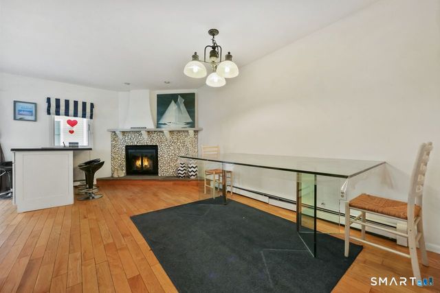 6 Lighthouse Point, Fairfield, CT 06824