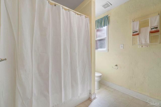 306 SE Kalash Rd, Pensacola, FL 32507