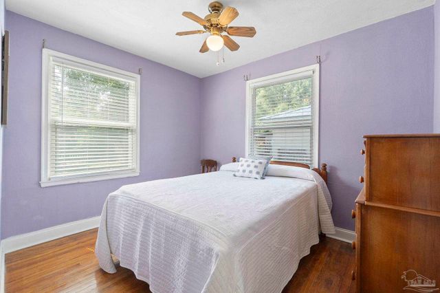 306 SE Kalash Rd, Pensacola, FL 32507
