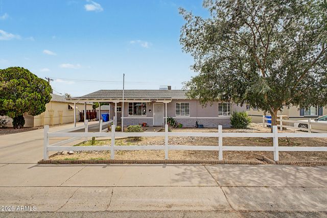 2037 W STATE Avenue, Phoenix, AZ 85021