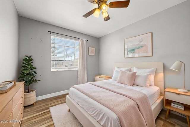 2037 W STATE Avenue, Phoenix, AZ 85021