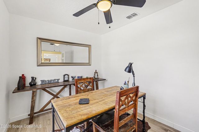 218 Cambridge Avenue NE, Palm Bay, FL 32907