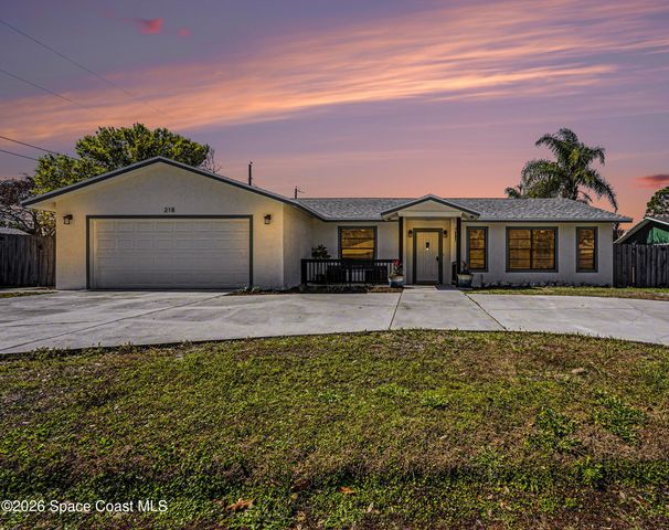 218 Cambridge Avenue NE, Palm Bay, FL 32907