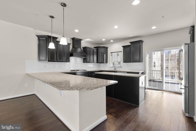 6974 SOUTHMOOR ST, Hanover, MD 21076