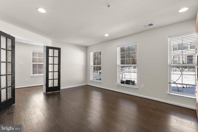 6974 SOUTHMOOR ST, Hanover, MD 21076