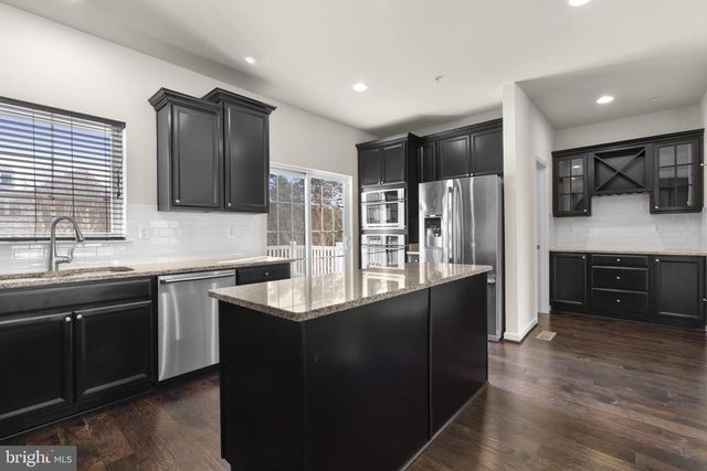 6974 SOUTHMOOR ST, Hanover, MD 21076