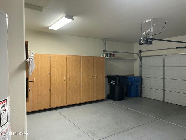 13991 E Cheavront Loop, Vail, AZ 85641