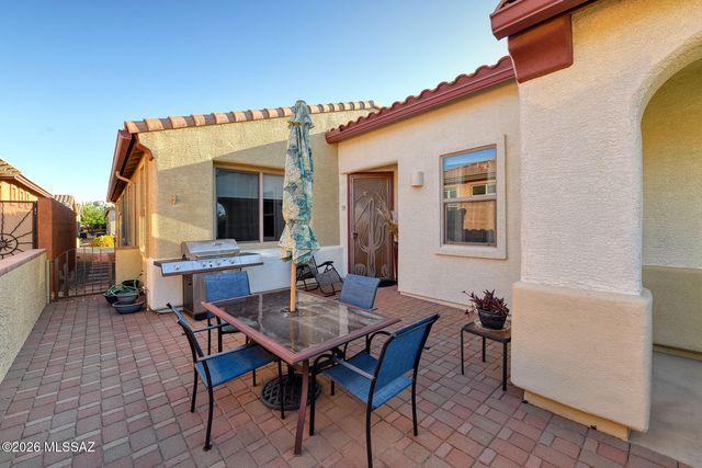 13991 E Cheavront Loop, Vail, AZ 85641