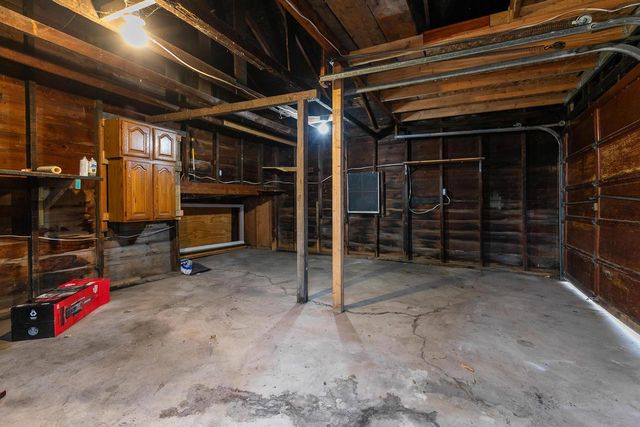 819 OTTER AVENUE, Oshkosh, WI 54901