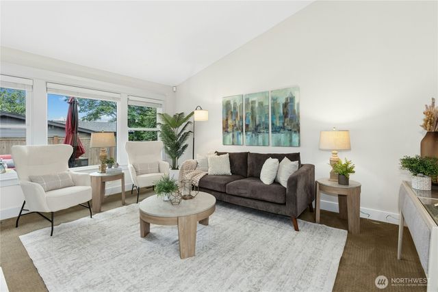 4909 NE 21st Street, Renton, WA 98059