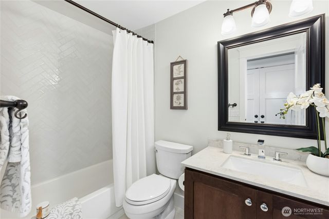 4909 NE 21st Street, Renton, WA 98059