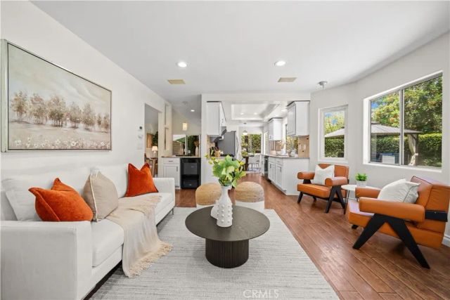 1010 Cogburn, Diamond Bar, CA 91765