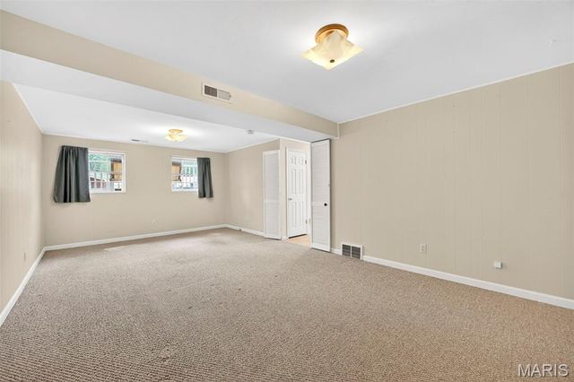 2904 Headland Drive, St Charles, MO 63301