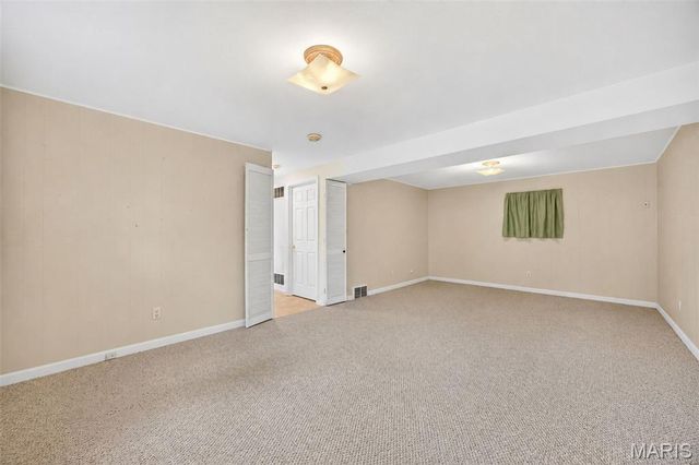 2904 Headland Drive, St Charles, MO 63301