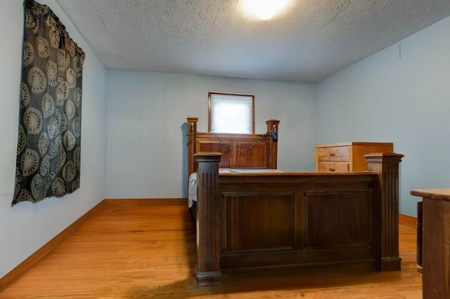 25 Calk Lake Road, Jeffersonville, KY 40337