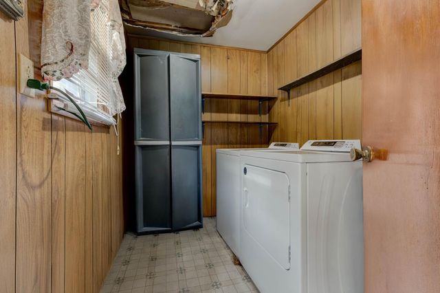 25 Calk Lake Road, Jeffersonville, KY 40337