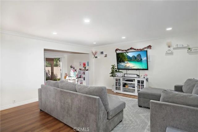 11003 Pangborn, Downey, CA 90241