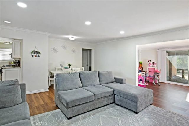 11003 Pangborn, Downey, CA 90241