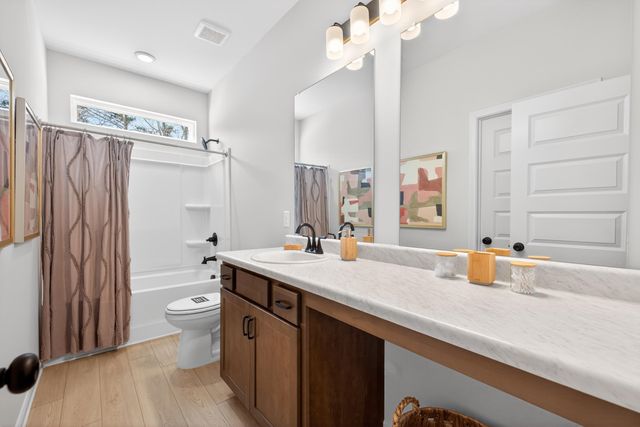 8175 Harbour Chase Loop, Ooltewah, TN 37363