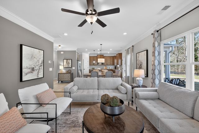 8175 Harbour Chase Loop, Ooltewah, TN 37363