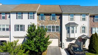 232 MORLATT LN, Martinsburg, WV 25404