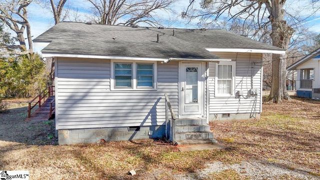 215 Louisiana Street, Honea Path, SC 29654