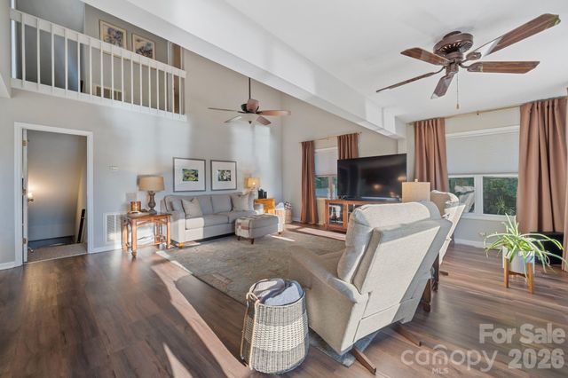 710 Riverwood Drive, Lexington, NC 27292