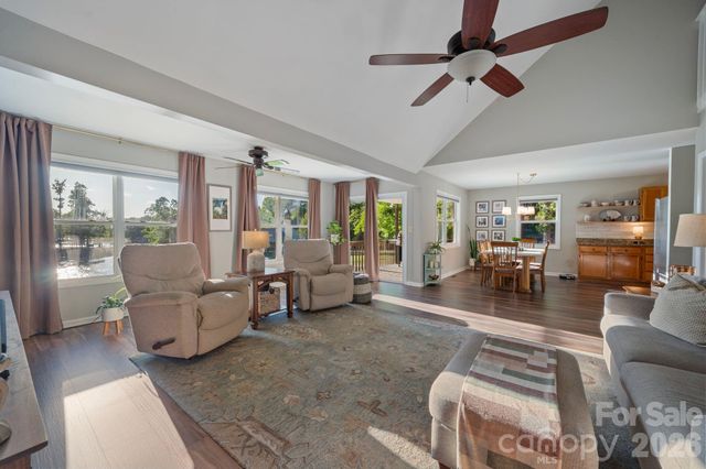710 Riverwood Drive, Lexington, NC 27292