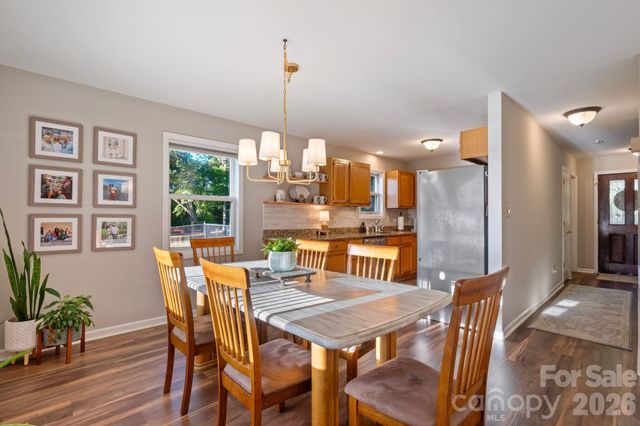 710 Riverwood Drive, Lexington, NC 27292