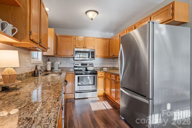 710 Riverwood Drive, Lexington, NC 27292