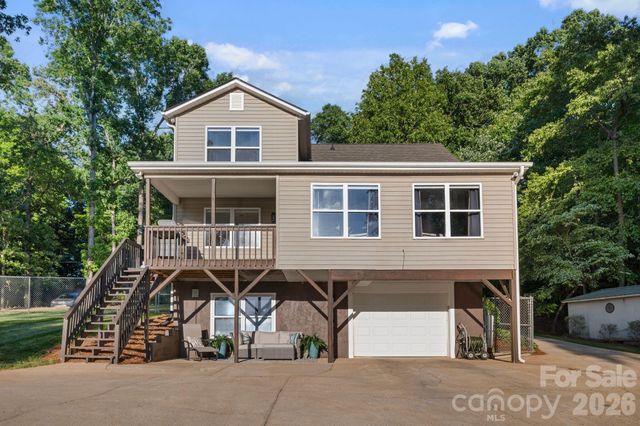 710 Riverwood Drive, Lexington, NC 27292