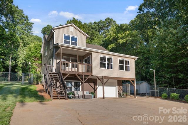 710 Riverwood Drive, Lexington, NC 27292