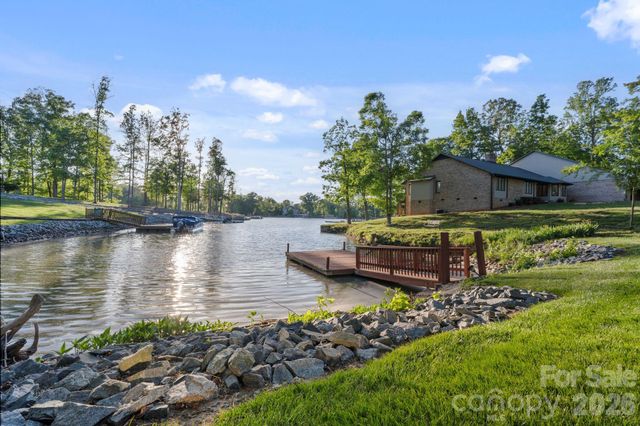 710 Riverwood Drive, Lexington, NC 27292