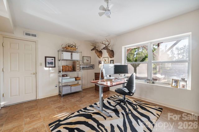 710 Riverwood Drive, Lexington, NC 27292